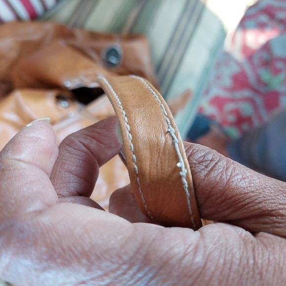 Capezio Butterscotch Large Handbag/Purse - Picture 12 of 14